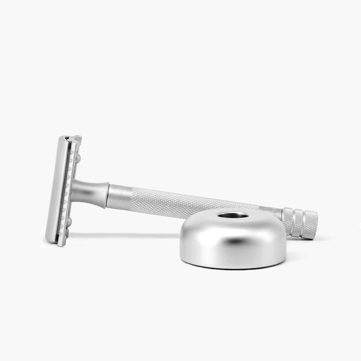 Merkur 22C Long Handled DE Safety Razor With Stand